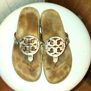 Tory Burch, Miller Cloud Sandal. Gold logo, Size 8
